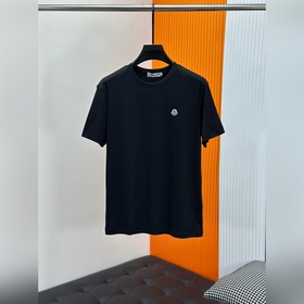 Moncler蒙口26ss春夏新品短袖T恤衫 極簡的衣身造型！ 頂級針織棉質混紡