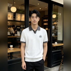 Moncler 蒙口   2026春夏新款男士頂級針織翻領T恤，品牌最新設計