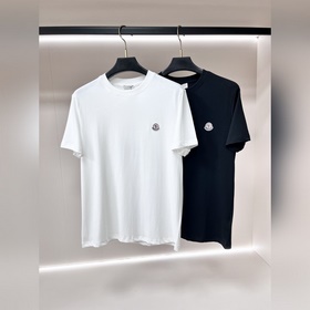Moncler 2026ss秋季新款發布 蒙口圓領短袖T恤，高端新款短袖，字母