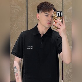 MONCLER，蒙口 26SS棉質徽标字母三粒扣Polo衫 正品3500購入開發