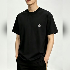 Moncler 2026ss秋季新款發布 蒙口圓領短袖T恤，高端新款短袖，字母