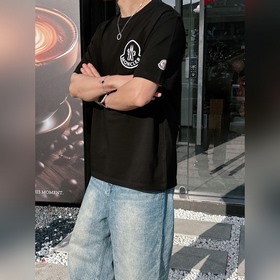Moncler 蒙口 2026春夏最新款男女同款 休閑圓領短袖T恤！經典刺繡l