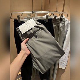Prada 普拉達 2026春夏新款彈力混紡氨綸百搭休閑褲，男士經典商務休閑基礎