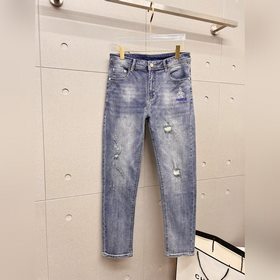 PRADA 普拉達 男士丹甯牛仔褲，官宣畫冊海報穿搭款！ 客供高級進口的丹甯原色