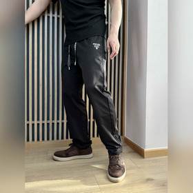Prada 普拉達戶外機能風黑白休閑褲 經典倒三角金屬标+立體刺繡Logo雙重加