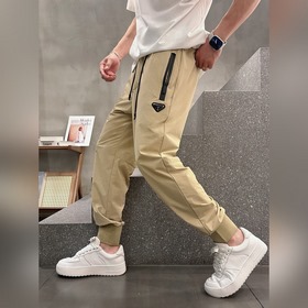 Prada 普拉達# 2026 天絲錦綸四面彈春夏休閑褲子 美學的煥新诠釋，演