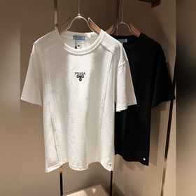Prada 普拉達2026春夏新款短袖T恤，最新款全網獨家首上！！~既經典有時尚