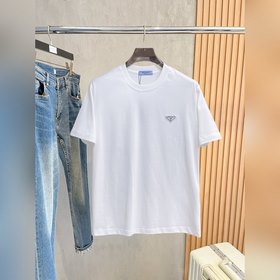 Prada 普拉達  三标齊全 2026夏季新款最新品短袖T恤，專櫃同步有售，