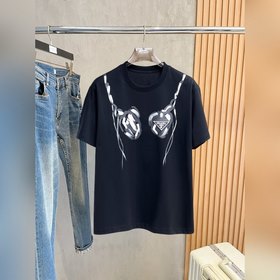 Prada 普拉達  三标齊全 2026夏季新款最新品短袖T恤，專櫃同步有售，