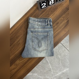 Versace 獨家專供新款 範思哲潮男時尚休閑牛仔褲，高端歐版原單褲子，潮流時