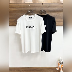 Versace 2026ss秋季新款發布 範思哲圓領短袖T恤，高端新款短袖，字