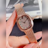 (女款)ap愛彼皇家橡樹系列女士古董腕表獨特複古造型風格，鑲滿鑽表盤，整體存在性和裝飾性