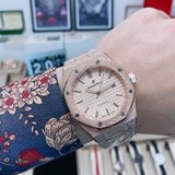 (男款)最新磨砂表殼表帶。愛彼-AP皇家橡樹15400系列作為皇家橡樹系列最基礎