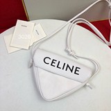 Celine三角包 網紅同款 出貨啦