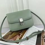 經典爆款【原單品質】手搓紋豆腐包最新款BELT BAG-豆腐包, Celine在IT Bag的世界里總是佔著一席之地