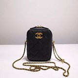 2023 chanel  21k最新爆款mini  相機包經典菱格 手機包 飾以