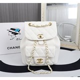 2023chanel 早春新款 duma雙肩牛皮小背包  四季皆可百搭的小背包