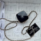 2023chanel 新款粉餅盒子包出貨；尺寸：7cm，全套包裝配盒！顔色：黑色