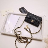 2023chanel新款小腰包 當下流行的裝飾風格鍊條小包雖然不能放手機但可以裝