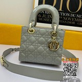 采用頂級進口皮 配絲巾（Lady  Dior)