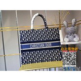 絲絨大號大號【di0r book tote】