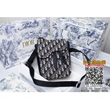 【Dior 配專櫃男士禮盒】 經典系列，強勢推出！Dior新任設計師Kim Jones首次操刀設計的第一季度。