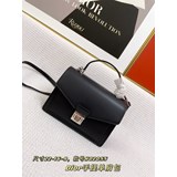 Dior迪奧秋冬專櫃新款【配禮品盒】#牛皮材質，休閑時尚.大方得體尺寸2