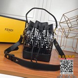 fendi 名牌包包,fendi 包目錄,fendi 錢包!