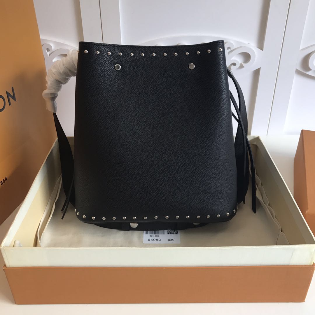 lv  型錄,lv 新款水桶包原單 lv 價位