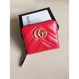 2023GG Marmont 短式拉链钱包～卡包双G复古铜金Logo ，采用人形