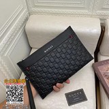 新款古奇gucci新款男士手包 原版品質，做工完美，又一款超爆款來襲！擺