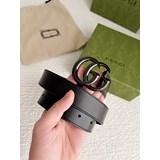  Gucci 新款3.0《Aria-時尚詠歎調》系列推出多款單色調配飾，
