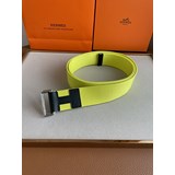  Hermes/春夏1帆布腰帶 清新小年輕，中和“H”的分量感。