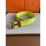  Hermes/春夏1帆布腰帶 清新小年輕，中和“H”的分量感。