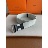  Hermes/春夏1帆布腰帶 清新小年輕，中和“H”的分量感。