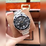 (男款)浪琴（longines）康卡斯潛水系列。《多個顏色選擇》
