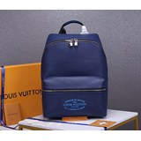 型號︰m30358 書包黑色discovery discovery 小號雙肩包糅合 monogram 帆布與 ta�ga 皮革，