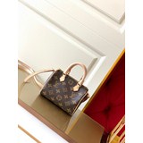 m61252  經典的monogram帆布制成的nano speedy手袋，散發極致女人味，