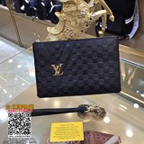 新款頂級貨lv路易威登男士手包，采用意大利進口牛皮  皮紋清晰皮光澤度極