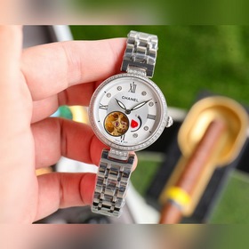 經典款式 永恒不變品牌：香奈兒款式：精品女士腕表機芯：進口西鐵城機8215