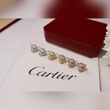 【925】Cartier 品牌的象征之一。最新 火爆 Cartier豹子 祖母綠