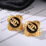 Chanel 複古金屬中古耳環  簡約風格超級大氣 小香雙c耳釘 黃銅材質