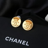 Chanel 複古金屬中古耳環  簡約風格超級大氣 小香雙c耳釘 黃銅材質