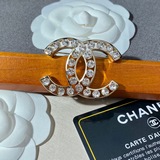 小香 Chanel 火爆  胸針 最具味道的滿鑽胸針brooch     實物贊
