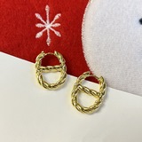 聖誕禮物
DIOR迪奧金色CD耳釘耳環
【編碼】
【禮盒】全套DIOR原版包裝
