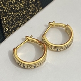 搶手好貨爆Dior 迪奧 火爆  D家圓環精雕字母星星耳釘耳環 明星網紅同款材質