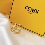B060 FD火爆 系列 戒指  21年新品 獨家FENDI 芬迪标志為造型非常