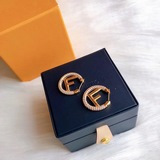 Fendi 芬迪 秋冬新款 滿鑽字母耳圈 精工打造原版一緻黃銅材質搭配