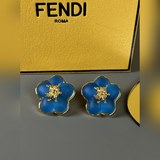 Fendi 花朵耳釘，中古 vintage 耳釘，小巧立體氣質優雅，上耳簡潔大方