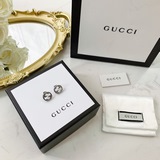 原單貨
配送全套Gucci正品包裝
新款Gucci古馳雙G耳釘耳環
專櫃一緻黃銅